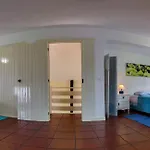 Feriehus Casa Beira Mar Mosteiros (Azores)