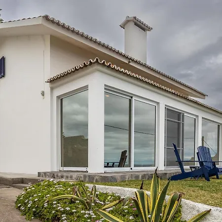 Casa Beira Mar Casa de Férias Mosteiros (Azores)