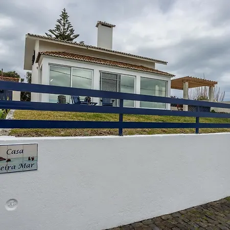 Casa Beira Mar Mosteiros (Azores)